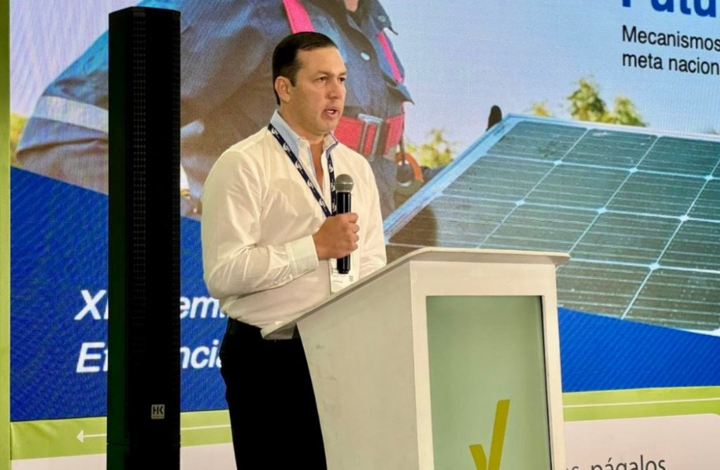 ¡Atención! Gobierno pone plata para bajar tarifas de luz en la Costa
