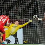 El golazo de Luis Díaz que no impidió derrota del Bayern ante el PSG en un partidazo