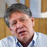 ANDI acepta renuncia de Bruce Mac Master y prepara proceso para elegir a su sucesor