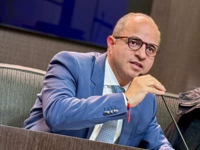 Juan Espinal advierte que ahorrar energía es una urgencia nacional ante la llegada de El Niño