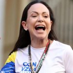 María Corina Machado regresó a Venezuela tras casi un año en el exilio: “Estoy aquí, con ustedes”
