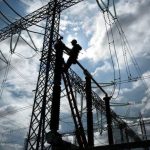 De la Espriella ordena investigar a generadoras de energía por incumplimientos en medio de El Niño