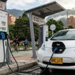 Dian activa plan de choque ante explosivo aumento de solicitudes de devolución de IVA para vehículos eléctricos e híbridos