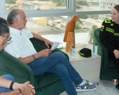 Gobernador Verano destaca dirección femenina en la MEBAR y captura de alias ‘Salchichón’
