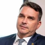 Flávio Bolsonaro habría huido de Brasil rumbo a Estados Unidos pese a una prohibición judicial